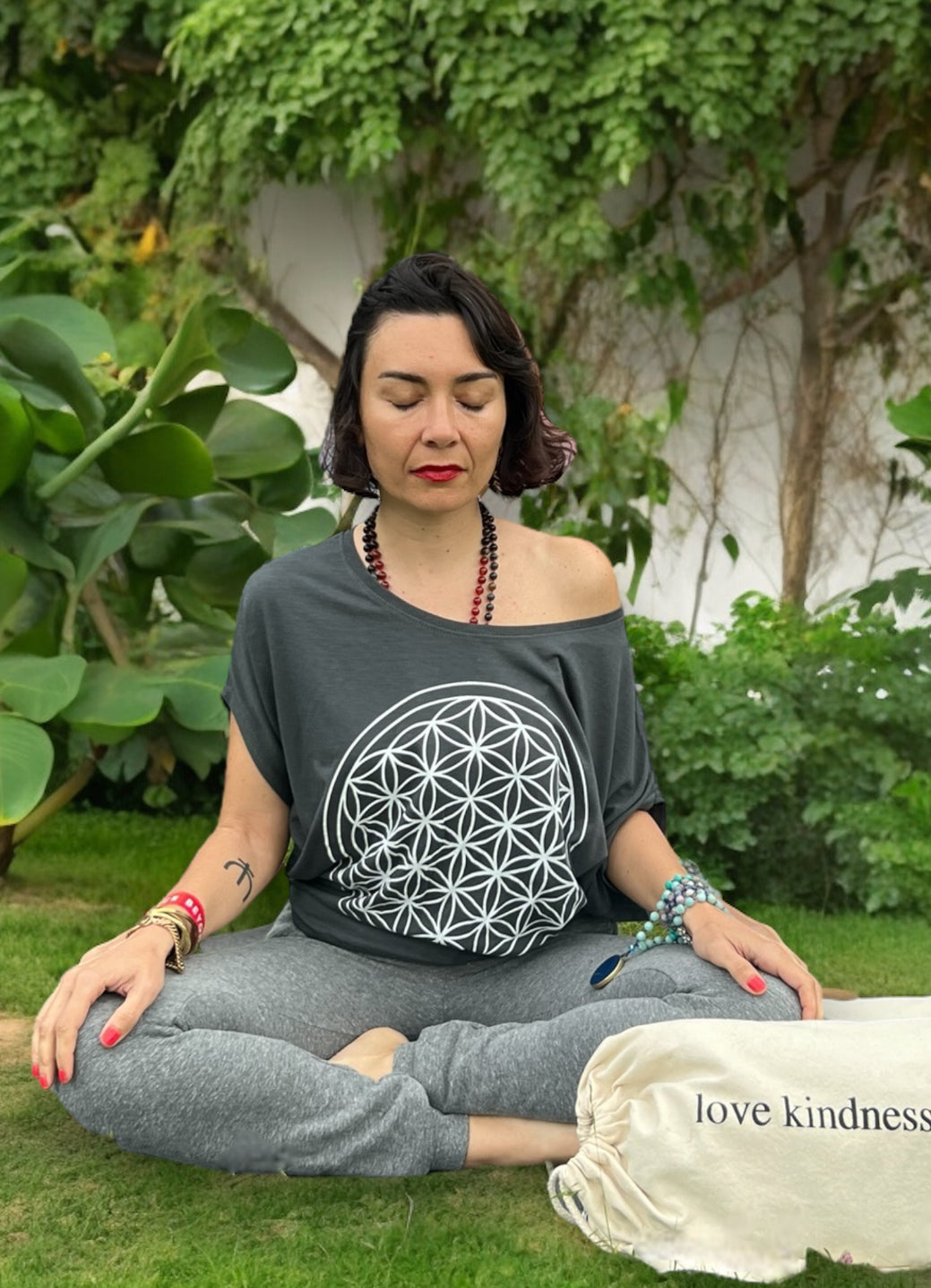 SLATE BAMBOO PONCHO